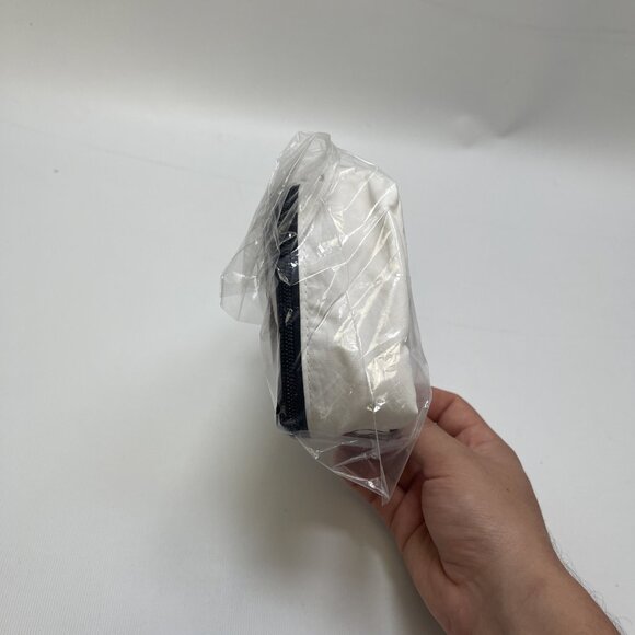 Anya Hindmarch × Uniqlo Mini Square Pouch (White) – Small Size, New with Tags - Picture 9 of 9
